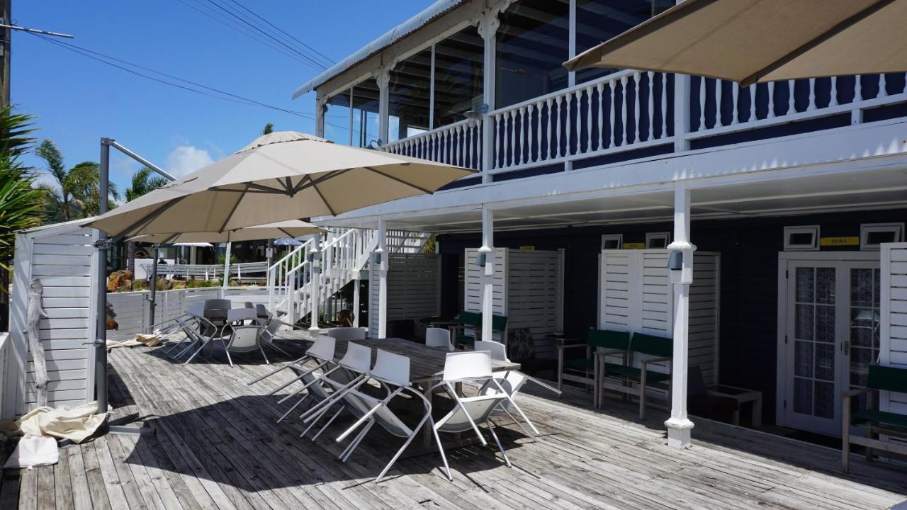 وايتيانغا Nana Glads Beachfront Accommodation المظهر الخارجي الصورة